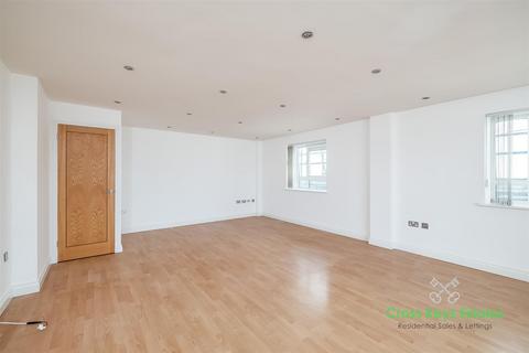 2 bedroom apartment to rent, 237 Albert Road, Plymouth PL2