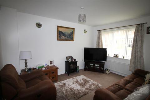 4 bedroom detached house to rent, Sterling Way, Shildon