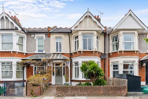25 Dover Road, London, E12 5DZ