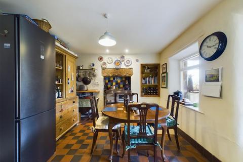 4 bedroom cottage for sale, The Mires, Birchover, Matlock DE4