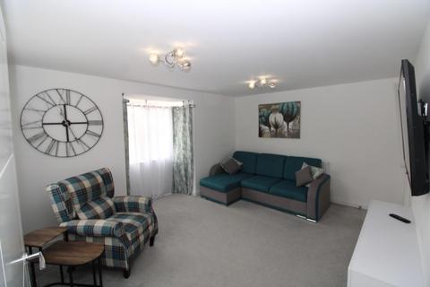 3 bedroom semi-detached house for sale, Westhorpe Avenue, Bury St Edmunds IP32