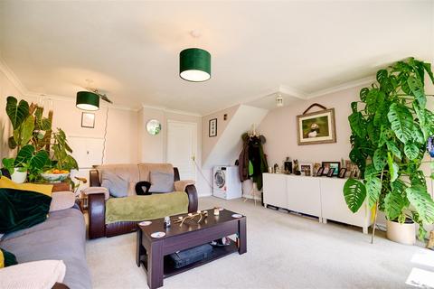 3 bedroom terraced house for sale, Powell Gardens, Newhaven