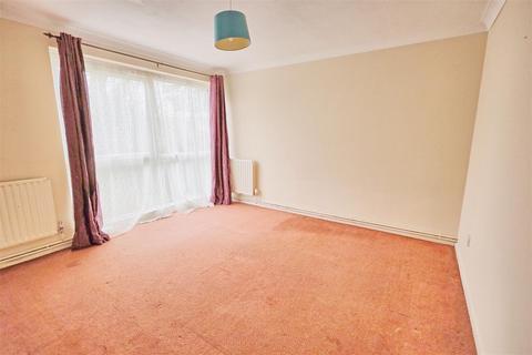 2 bedroom apartment for sale, Southall Close, Ware SG12