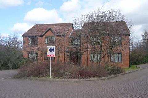 1 bedroom apartment to rent, Gabriel Close, Browns Wood