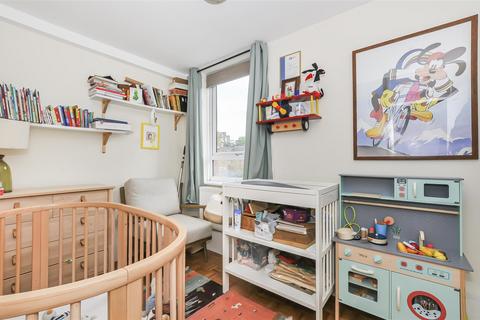 18, Howmic Court Arlington Road, Twickenham, TW1 2BD