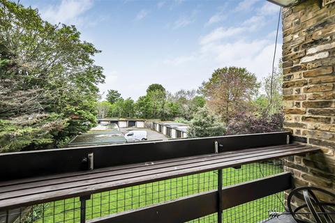 18, Howmic Court Arlington Road, Twickenham, TW1 2BD
