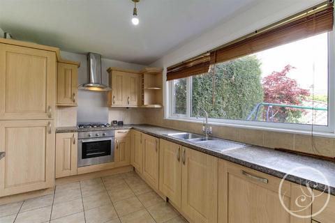 3 bedroom semi-detached house to rent, Shadwell Lane, Shadwell, Leeds