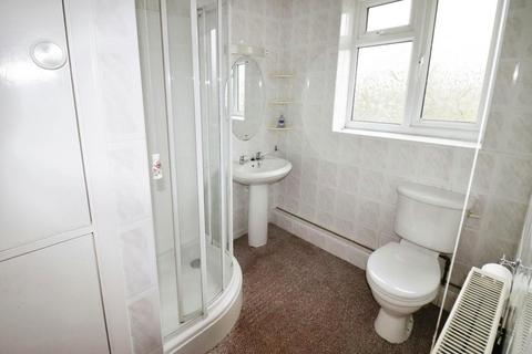 24 Hayes Road, Nuneaton, CV10 0NH