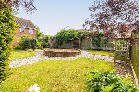 2 bedroom semi-detached house for sale, Morefields, Tring