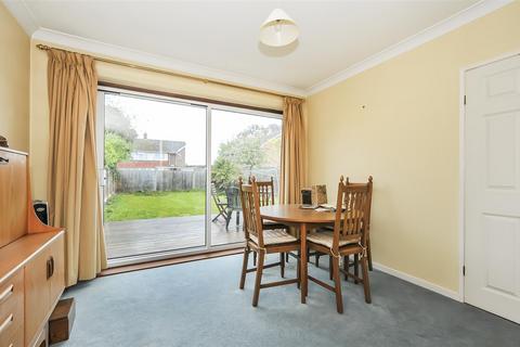 4 bedroom semi-detached house for sale, Clifton Rise, Windsor
