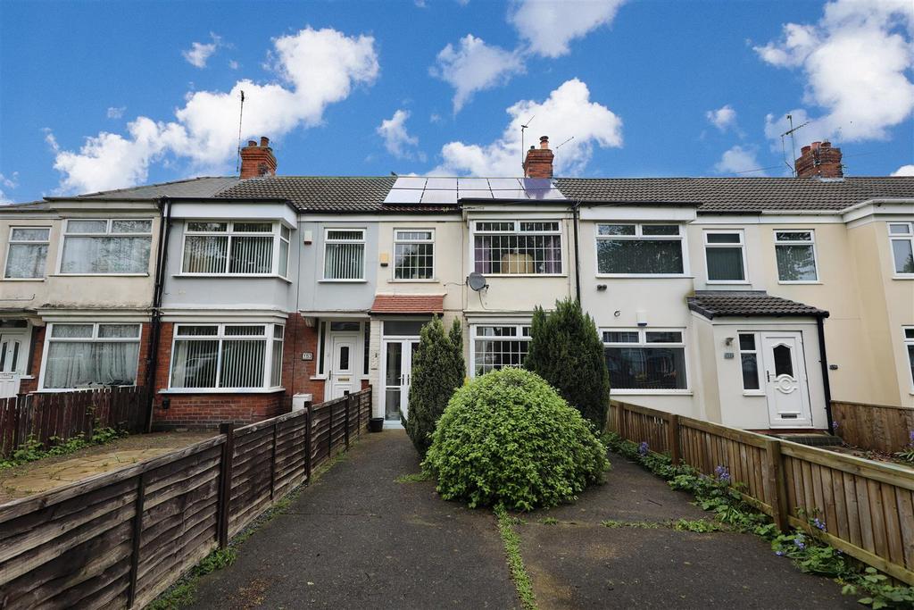 Sutton Road, Hull 2 bed terraced house for sale £125,000