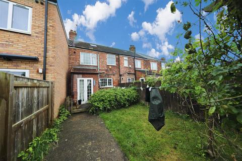 2 bedroom terraced house for sale, Sutton Road, Hull
