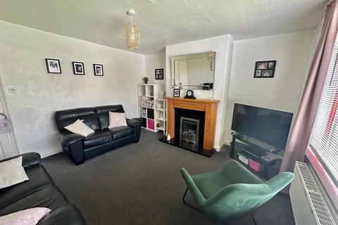 3 bedroom end of terrace house for sale, Cornmill Drive, Liversedge