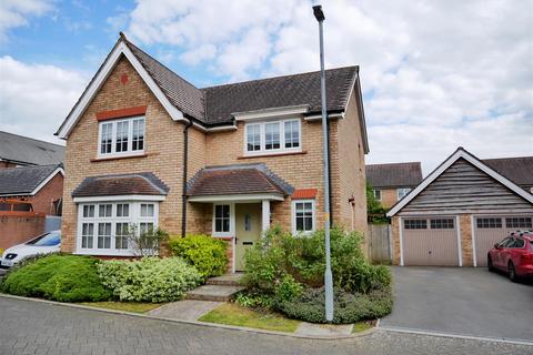 4 bedroom detached house for sale, York Road, Steeple Chase, Calne