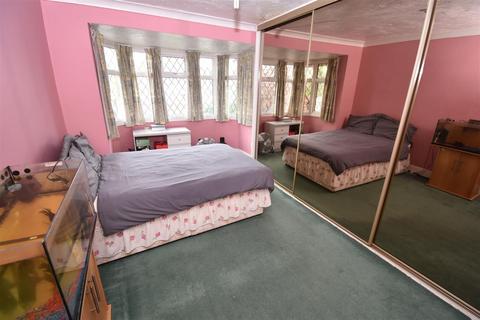 3 bedroom semi-detached house for sale, Radstock Avenue, Birmingham