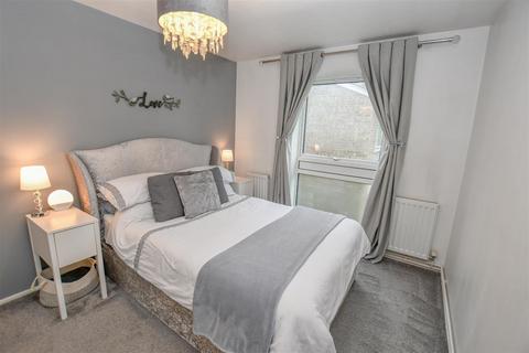 2 bedroom flat for sale, Ribbledale, London Colney, St. Albans