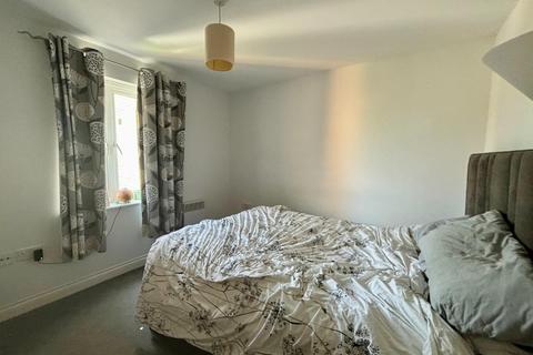 27 Brook View, Grange Park, Northampton, NN4 5DR