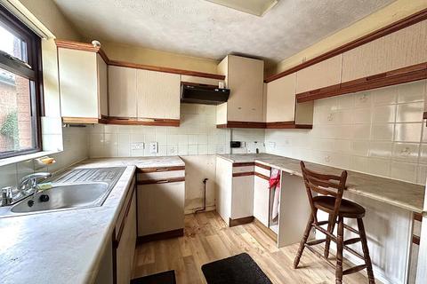 2 bedroom bungalow for sale, Falconers Rise, East Hunsbury, Northampton NN4