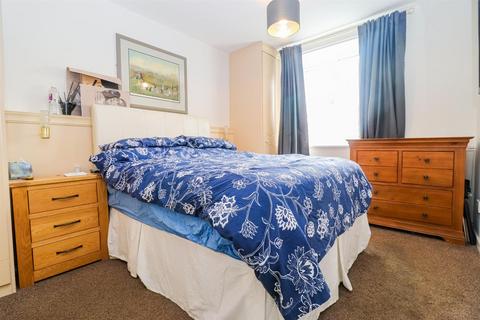 1 bedroom apartment for sale, Aysgarth Close, Wakefield WF2