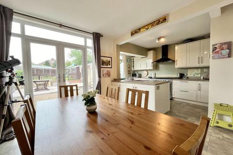 28 Birch Barn Way, Northampton, NN2 8DT