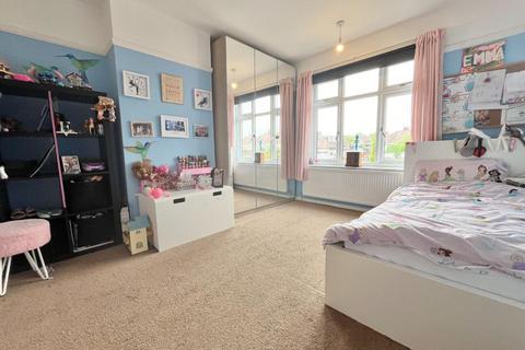 28 Birch Barn Way, Northampton, NN2 8DT