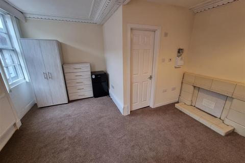 1 bedroom in a house share to rent, New Street, Stourport-On-Severn DY13