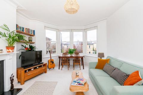 1 bedroom flat for sale, Alma Road, Clifton