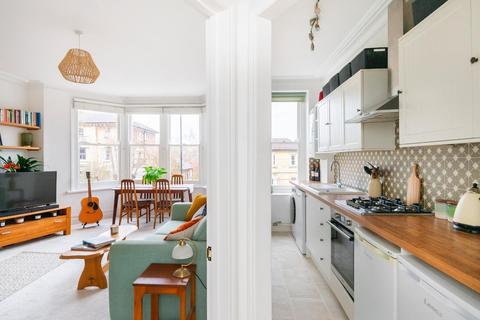 1 bedroom flat for sale, Alma Road, Clifton