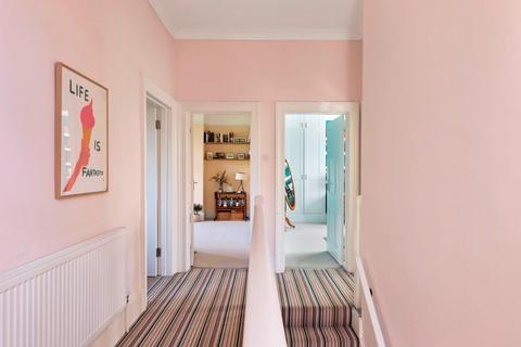 9a Howard Road, London, SE20 8HQ