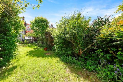 9a Howard Road, London, SE20 8HQ