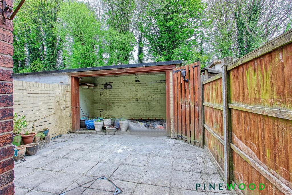 Rear courtyard