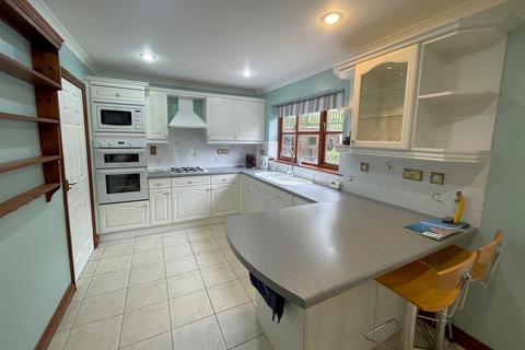 10 Meadow Breeze, Lostwithiel, PL22 0BJ