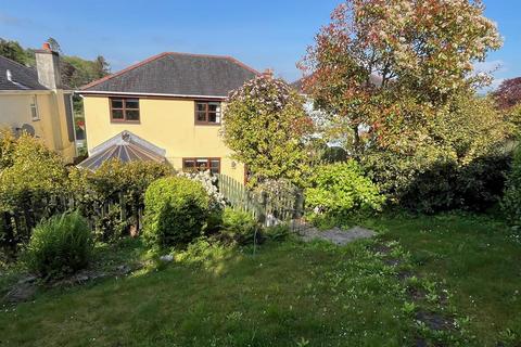 10 Meadow Breeze, Lostwithiel, PL22 0BJ