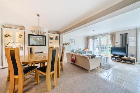 4 bedroom semi-detached house for sale, Aston Clinton Road, Weston Turville