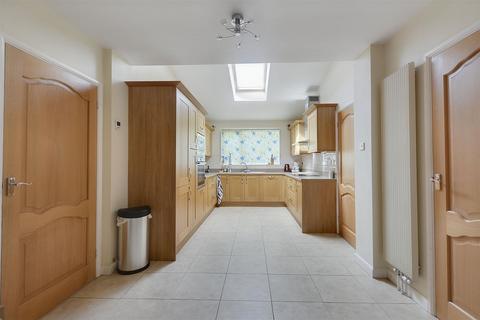 3 bedroom detached house for sale, Gloucester Avenue, Sandiacre