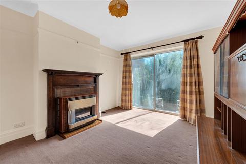 5 bedroom semi-detached house for sale, Montbelle Road, New Eltham SE9