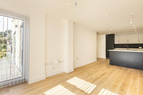2 bedroom apartment to rent, 230 Springvale Road, Sheffield S10
