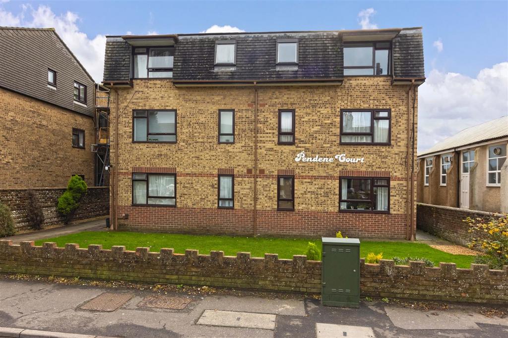 Penhill Road, Lancing 1 bed flat for sale £160,000