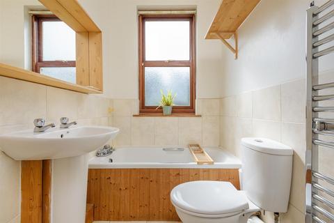 73 Freedom Road, Sheffield, S6 2XA