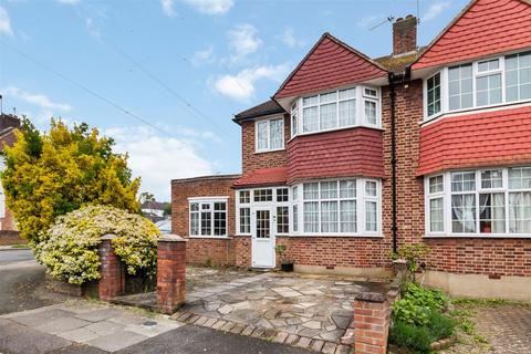 3 bedroom end of terrace house for sale, Salcombe Drive, Morden SM4