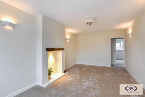 101 Derek Drive, Stoke-on-trent, ST1 6BX