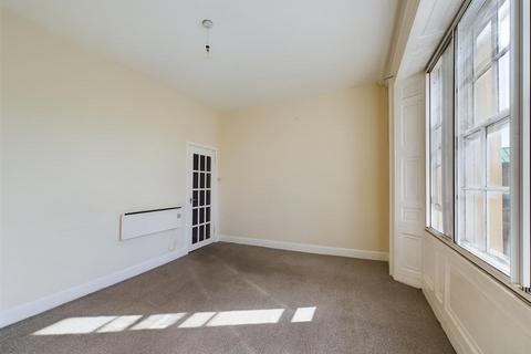 1 bedroom flat for sale, St. John Street, Perth PH1