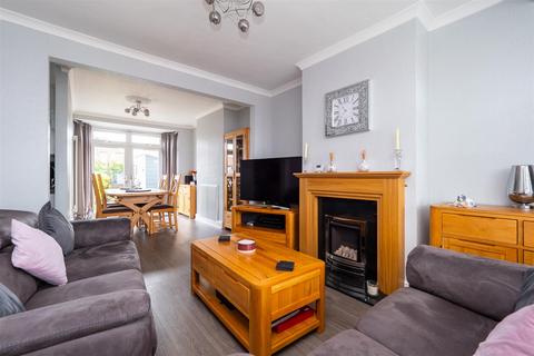 5 Brocks Drive, Sutton, SM3 9UJ