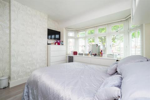 5 Brocks Drive, Sutton, SM3 9UJ