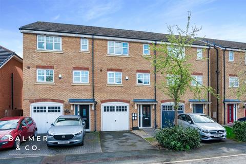 4 bedroom townhouse to rent, Priestfields, Leigh WN7