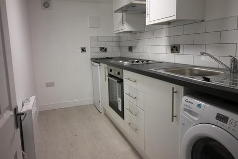 1 bedroom house to rent, St Johns Grove, Hyde Park, Leeds
