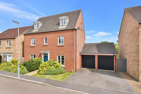 5 bedroom detached house for sale, Windermere Drive, Corby NN18