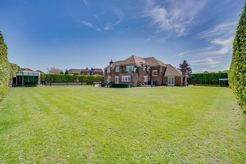 5 bedroom detached house for sale, Brook Avenue, Warsash, Southampton