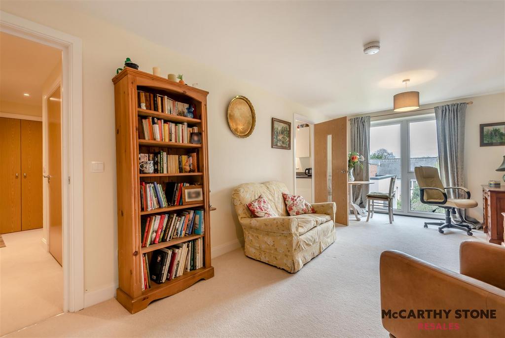 8595970-interior07.jpg