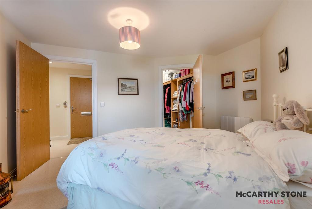 8595970-interior02.jpg